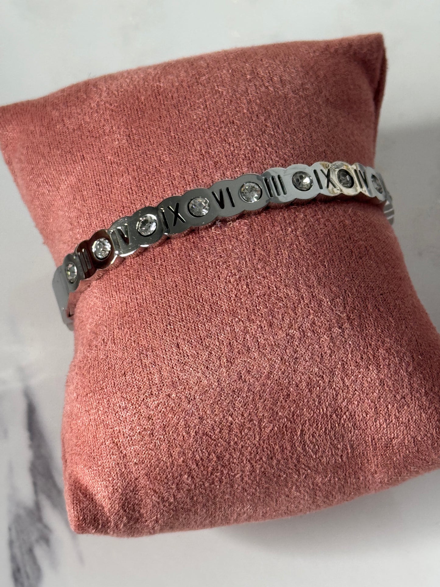 Stainless steel bangle