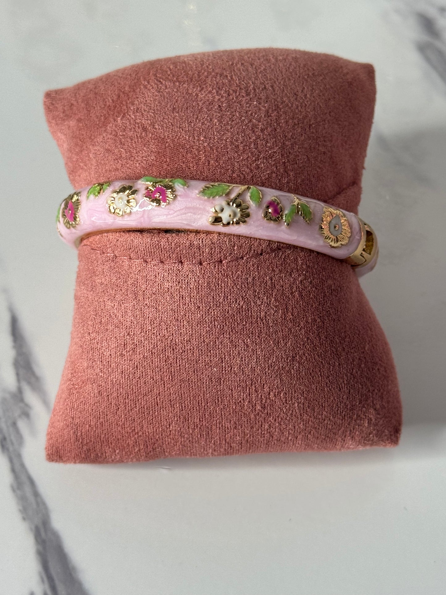Stainless steel bangle