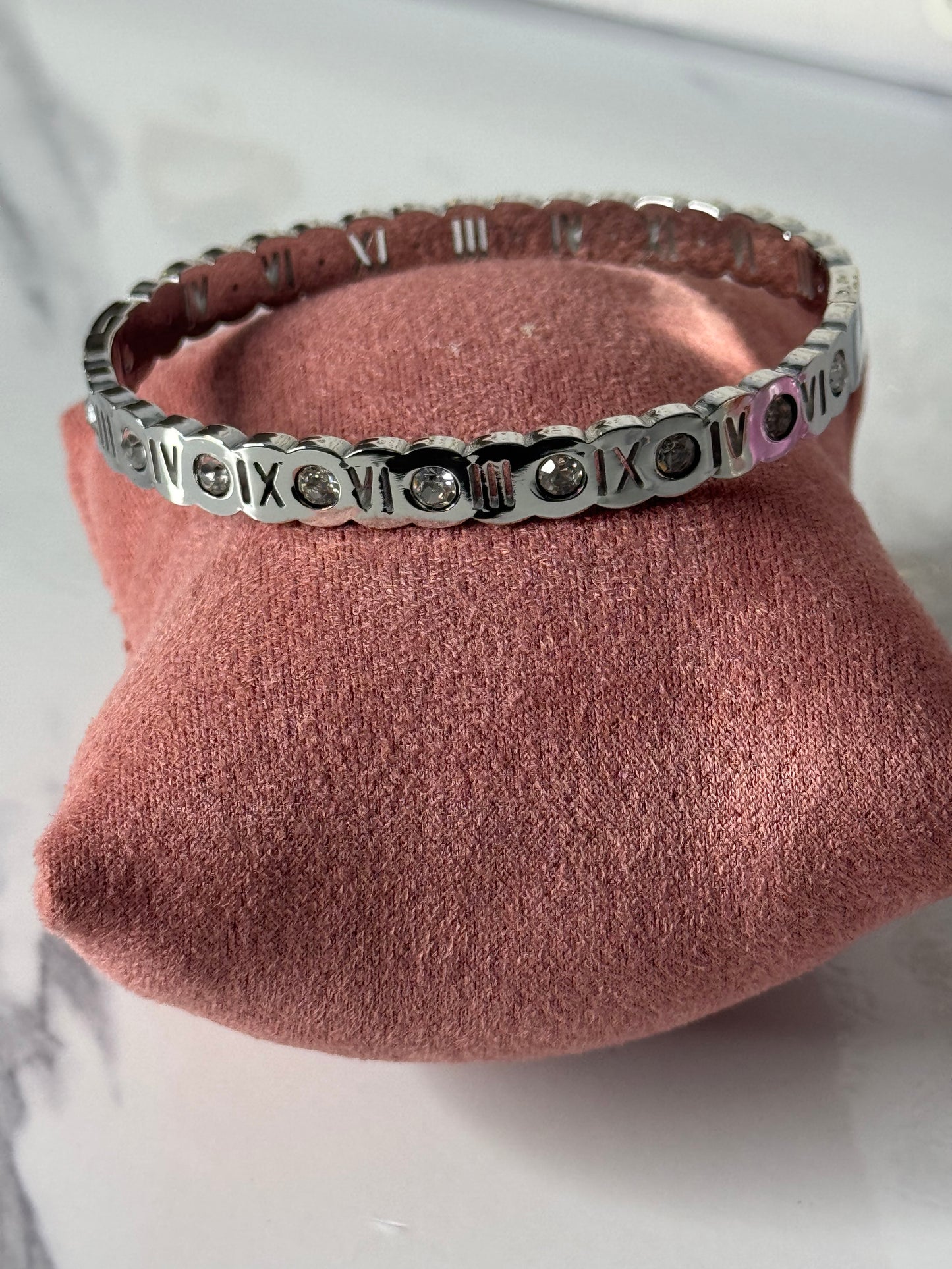 Stainless steel bangle